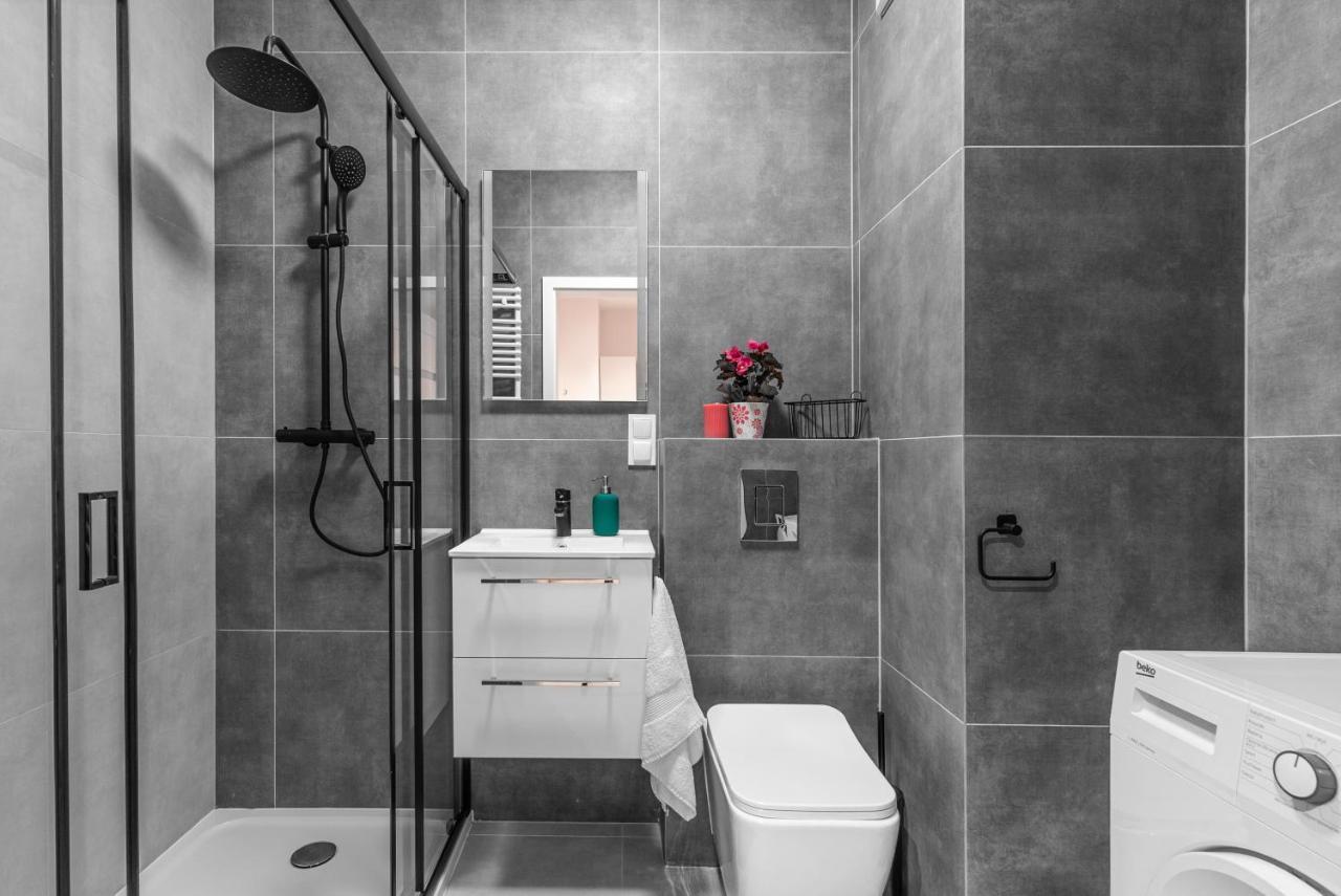 Apartamenty Homely Place Blisko Starego Rynku - Parking Poznań Kültér fotó